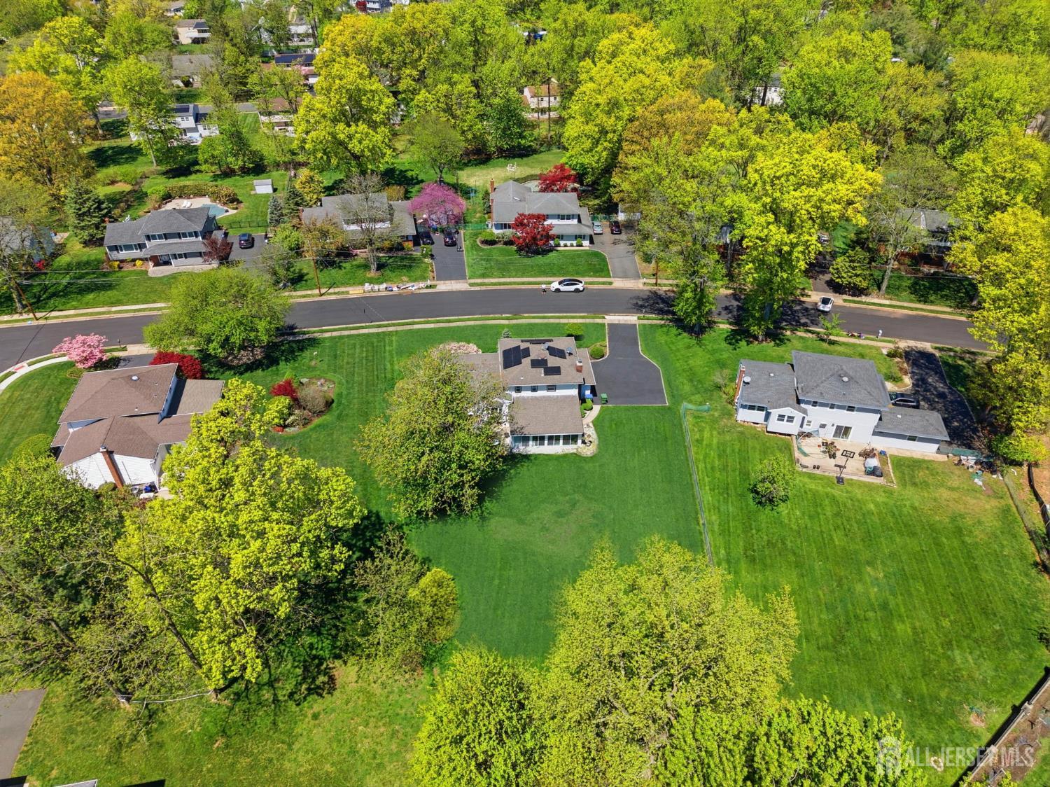 Residential Lease in Edison 3