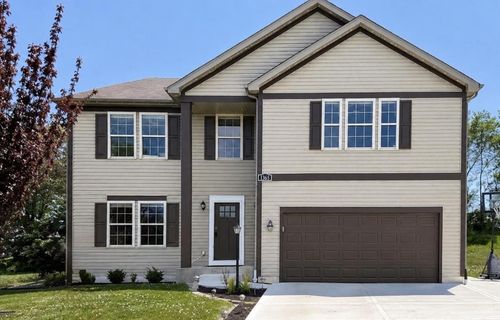 1365 E Jakes Way Way, Whitewater, WI, 53190 | Card Image