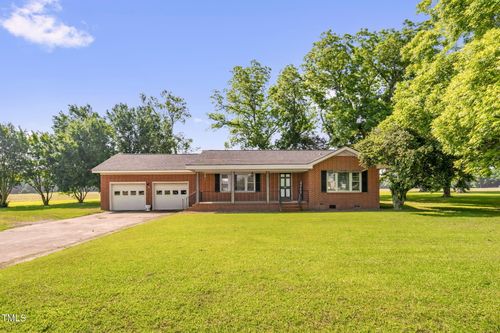 5058 Wayne Memorial Dr, Goldsboro, NC, 27534-7252 | Card Image