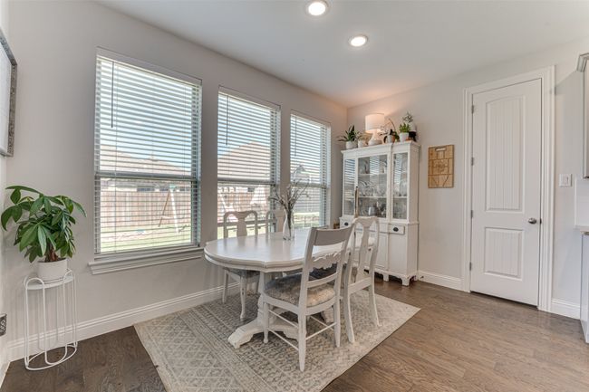 1613 Frankford Dr, House other with 5 bedrooms, 3 bathrooms and null parking in Forney TX | Image 12