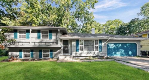 6302 E 102nd St, Kansas City, MO, 64134-1415 | Card Image