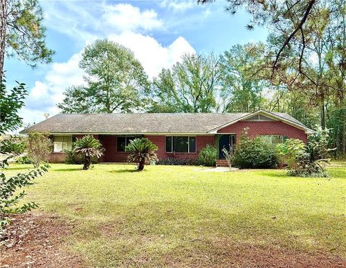 2532 S Columbia St, Bogalusa, LA, 70427-7956 | Card Image
