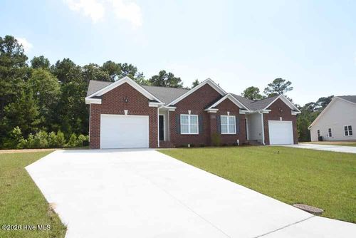 a-2236 Brookville Dr, Greenville, NC, 27834-8746 | Card Image