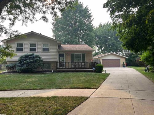 41575 Cimarron St, Clinton Township, MI, 48038-1814 | Card Image