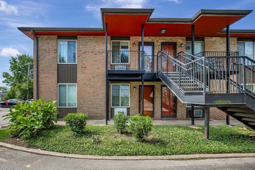 h1-3600 Hillsboro Pike, Nashville, TN, 37215-2137 | Card Image