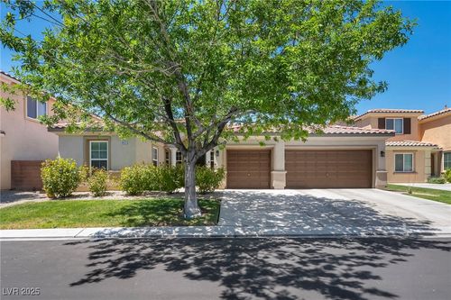 6423 Grayback Dr, North Las Vegas, NV, 89084-2813 | Card Image