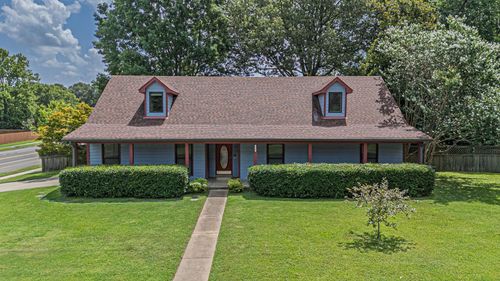 1102 Trappers Cv, Cordova, TN, 38018-7862 | Card Image