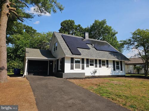 38 Bradford Ln, Willingboro, NJ, 08046-1539 | Card Image