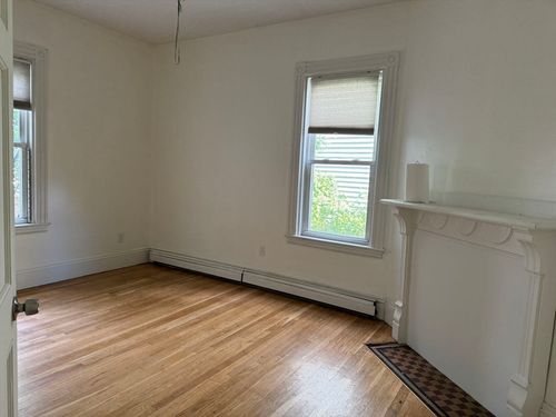 apt-1-32 E Cottage St, Boston, MA, 02125-3397 | Card Image