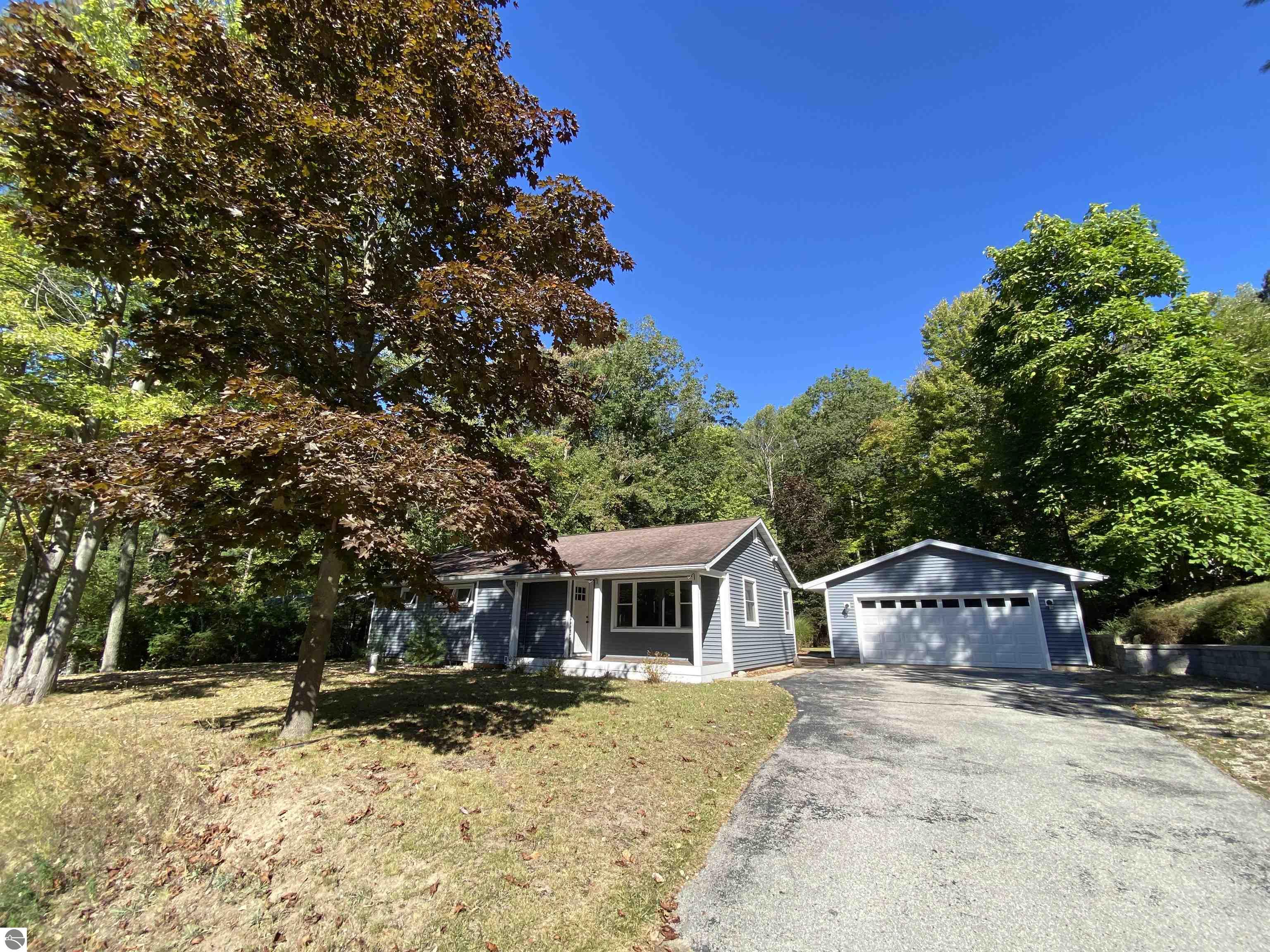 Holiday Rd, Traverse City, MI 49686