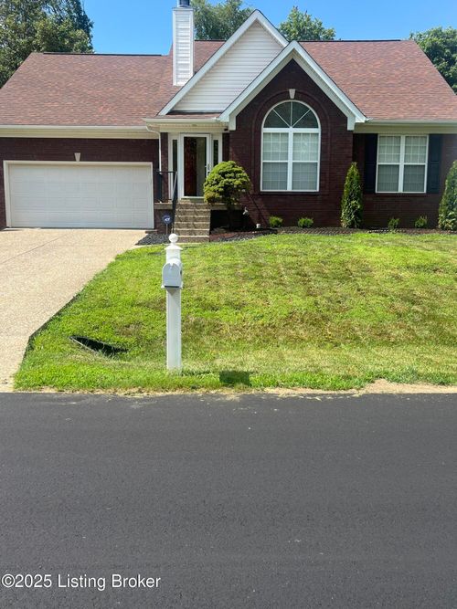 9403 Alex Ct, Louisville, KY, 40299-8100 | Card Image