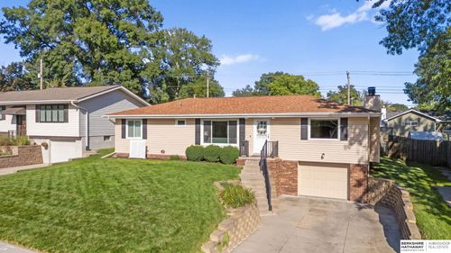 3329 S 78th St, Omaha, NE, 68124-3301 | Card Image