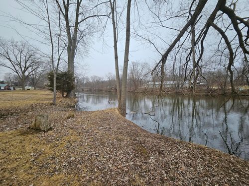 319 W High St, Union City, MI, 49094-1027 | Card Image