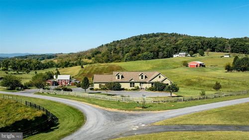 17333 Timberview Dr, Timberville, VA, 22853-2641 | Card Image