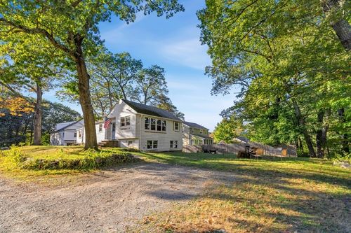 25 Martin Rd, Reading, MA, 01867-1434 | Card Image