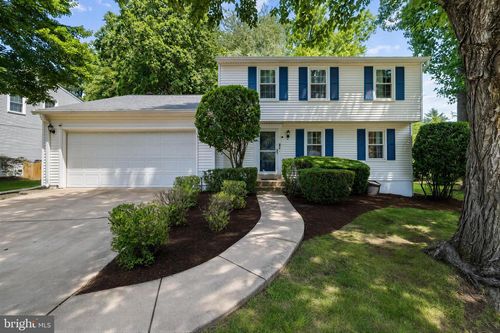 14564 Woodland Ridge Dr, CENTREVILLE, VA, 20121-2304 | Card Image