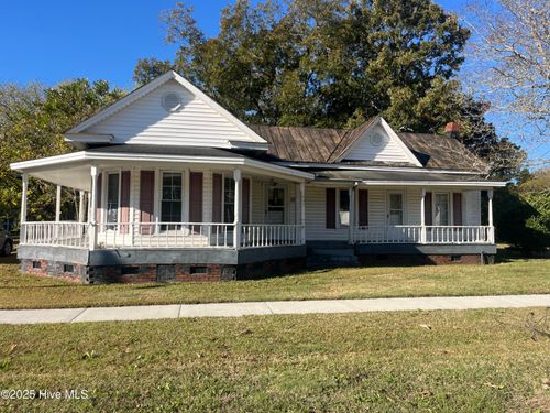 202 Goldsboro Street, Lucama, NC, 27851 | Card Image