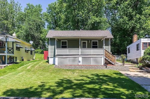 9934 Valley Dr, Saint Louis, MO, 63137-3627 | Card Image