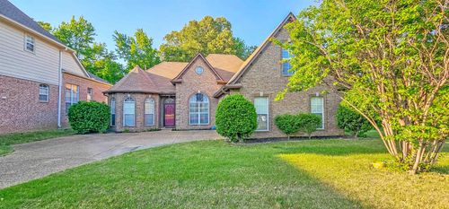 7672 N Brookwater Cv, Memphis, TN, 38125 | Card Image