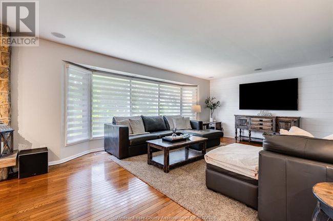 26 Crest View Dr, House other with 3 bedrooms, 2 bathrooms and null parking in Leamington ON | Image 6