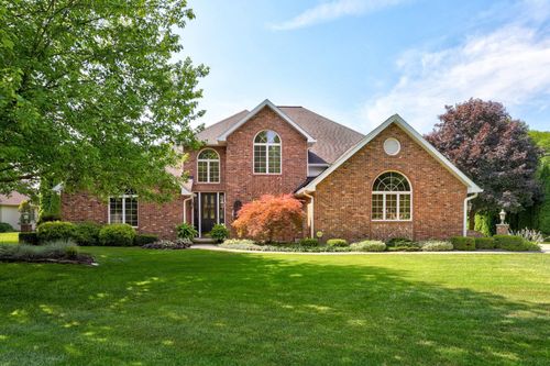 709 Meadow Lane, Frankenmuth, MI, 48734 | Card Image