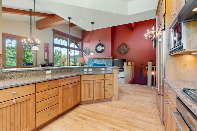 1 - 29 Nosedive Dr, Condo with 4 bedrooms, 6 bathrooms and null parking in Stowe VT | Image 10