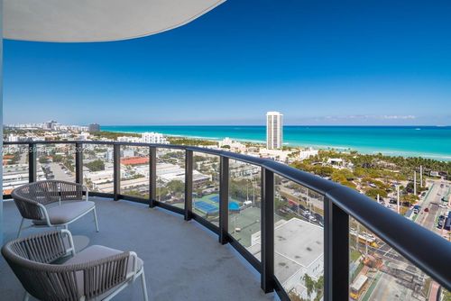 1112-580 72nd St, Miami Beach, FL, 33141-3781 | Card Image