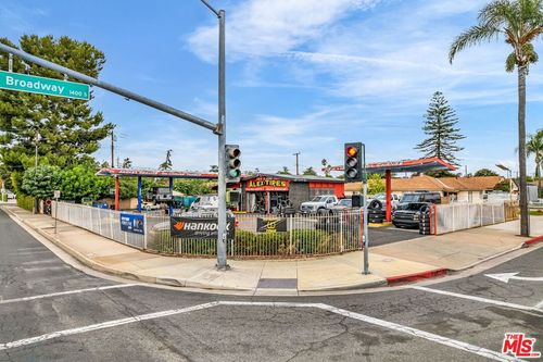 1440 S Broadway, Santa Ana, CA, 92707 | Card Image