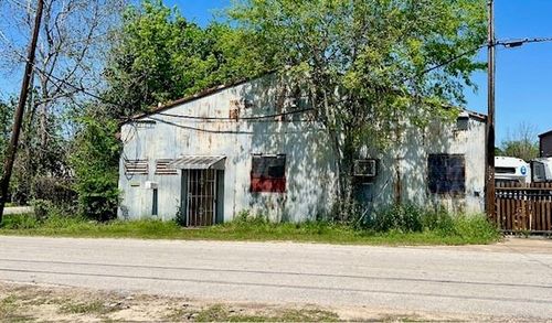 7903 Leander St, Houston, TX, 77012-3061 | Card Image
