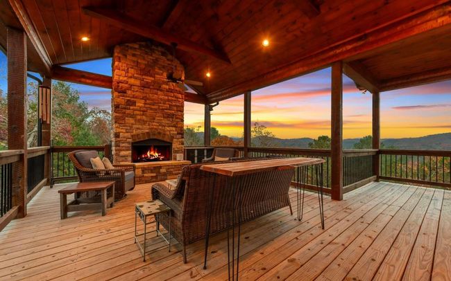 9 Kensington Dr, Home with 3 bedrooms, 3 bathrooms and null parking in Mineral Bluff GA | Image 20