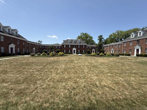 303-231 Chestnut St, Salem, VA, 24153-3673 | Card Image