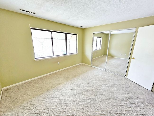 42 - 42 Spice Hill Dr, Condo with 2 bedrooms, 3 bathrooms and 2 parking in Wallingford CT | Image 12