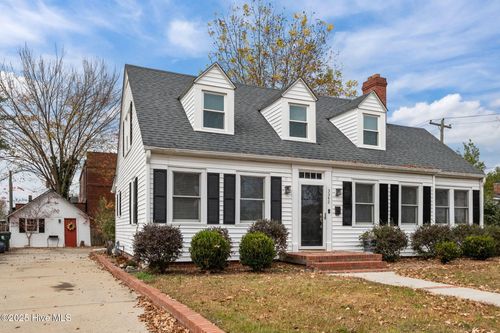 3342 N Contentnea St, Farmville, NC, 27828-1469 | Card Image