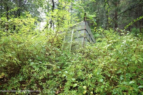 6067 State Route 81, Greenville, NY, 12083-2828 | Card Image