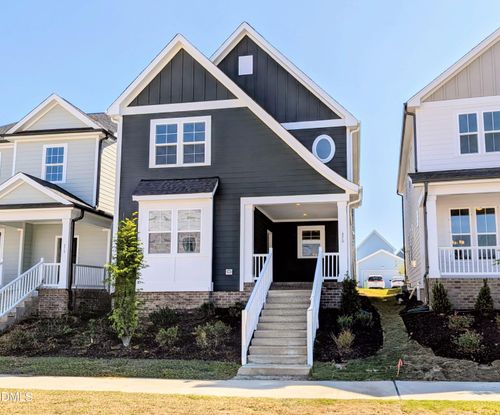 620 Helping Horse Ln, Wendell, NC, 27591-6212 | Card Image