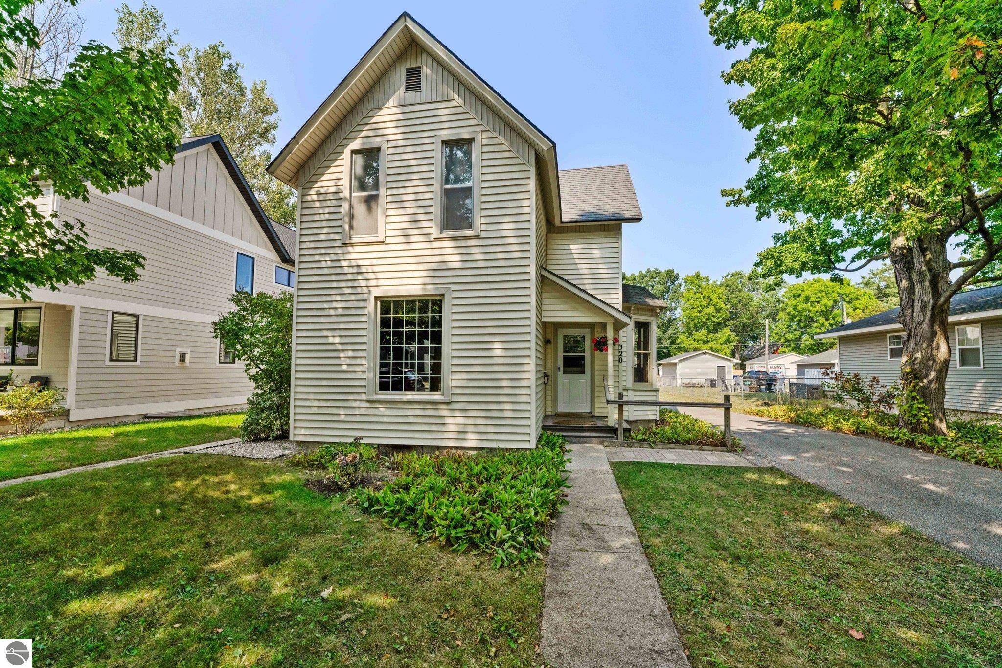 16th St, Traverse City, MI 49684