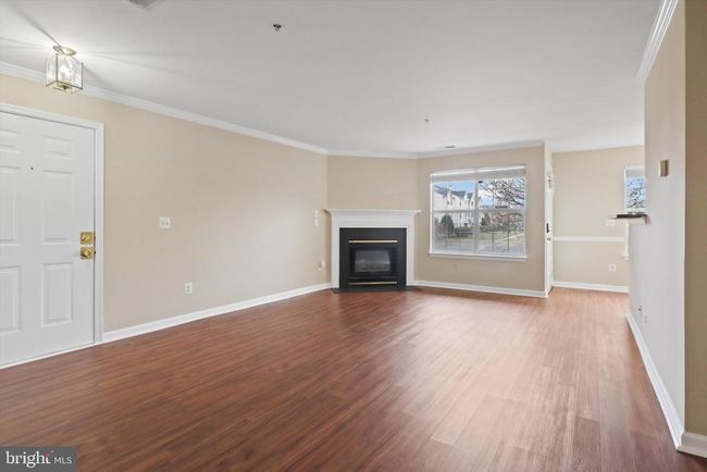 APT-101 - 8058 Lisle Dr, Condo with 2 bedrooms, 2 bathrooms and null parking in MANASSAS VA | Image 8
