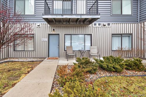 293 N 2nd St, Brighton, MI, 48116-1365 | Card Image