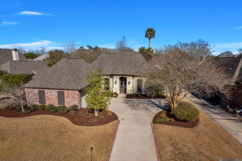 15223 Lockett Ln, Baton Rouge, LA, 70810-8381 | Card Image