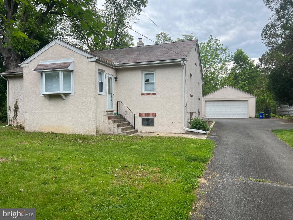 Knowlton Rd, Media, PA 19063