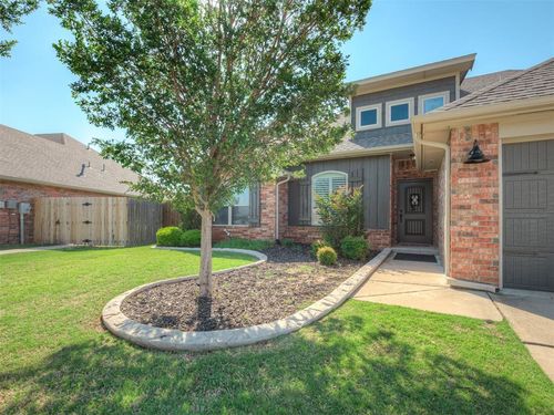 13604 Lark Ln, Oklahoma City, OK, 73142-5600 | Card Image