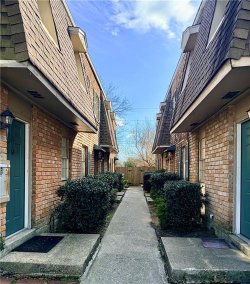 4208 Eporia St, Metairie, LA, 70001-6508 | Card Image