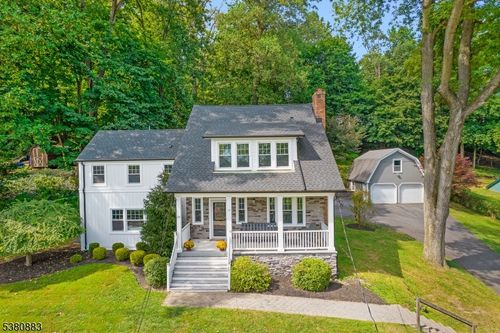 29 Somerset Ave, Bernardsville, NJ, 07924-2237 | Card Image