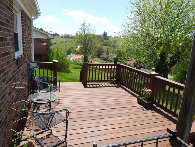 412 Colonial Ave, House other with 3 bedrooms, 2 bathrooms and null parking in Independence VA | Image 24