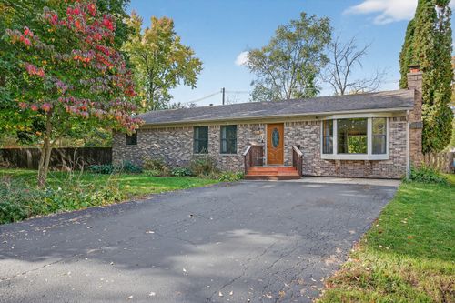 5111 Wonder Woods Dr, Wonder Lake, IL, 60097-8969 | Card Image