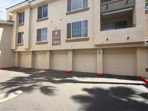 304-7131 S Durango Dr, Las Vegas, NV, 89113-2069 | Card Image