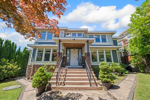 481 Holdom Ave, Burnaby, BC, V5B3V3 | Card Image