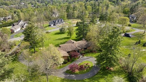 37 Kalliste Hl, Great Barrington, MA, 01230-1182 | Card Image