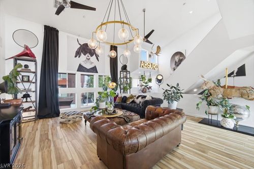 219 Tower St, Las Vegas, NV, 89101-5641 | Card Image