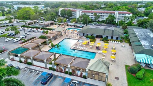 b4-3204 Portofino Pt, Coconut Creek, FL, 33066-1224 | Card Image